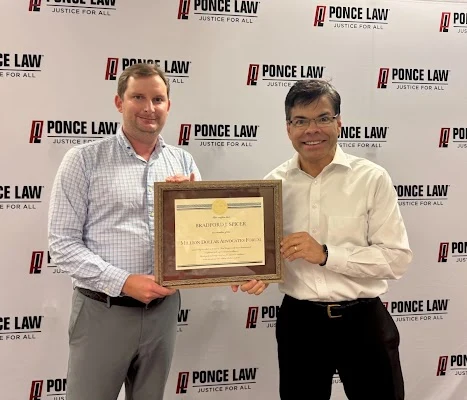 Ponce Law Tennessee Car & Truck Accident Injury Attorneys